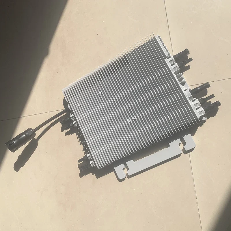Deye SUN-M160G4-EU-Q0 Mikro-Wechselrichter, 1600 W, WLAN — фото 3